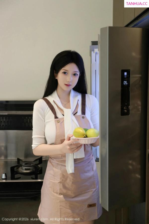   [XiuRen]高清写真图 2026.01.08 No.11207 奶思兔 黑色情趣内衣第9张图片
